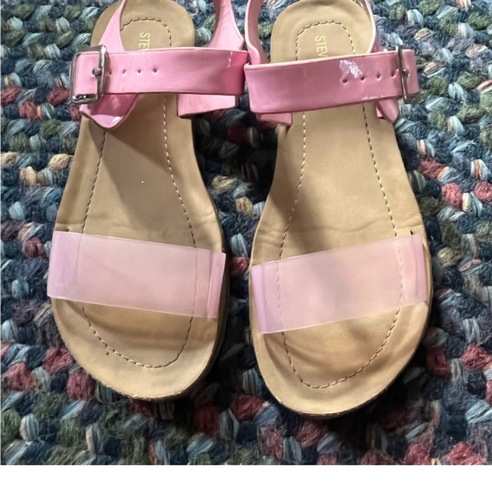 Steve Madden Pink and Tan Kids Sandals
